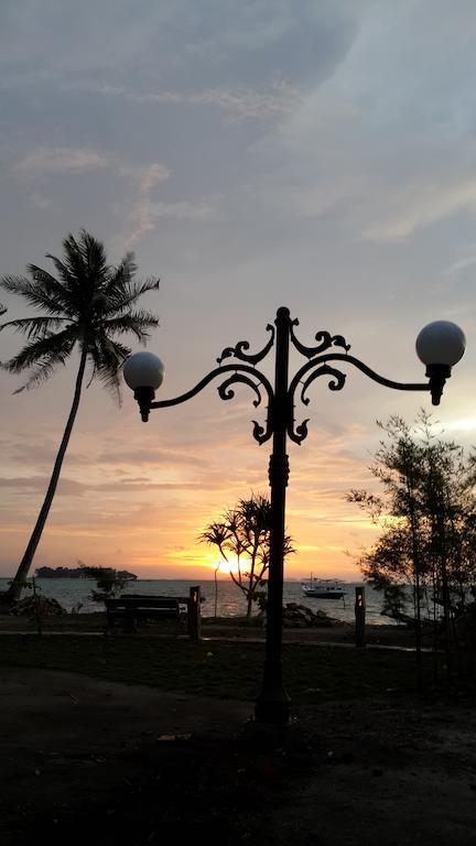 Ary'S Lagoon Bungalow & Hotel Karimunjawa Eksteriør bilde