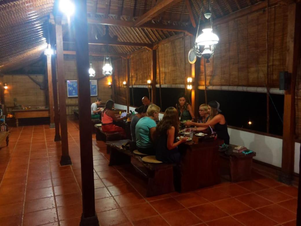 Ary'S Lagoon Bungalow & Hotel Karimunjawa Eksteriør bilde